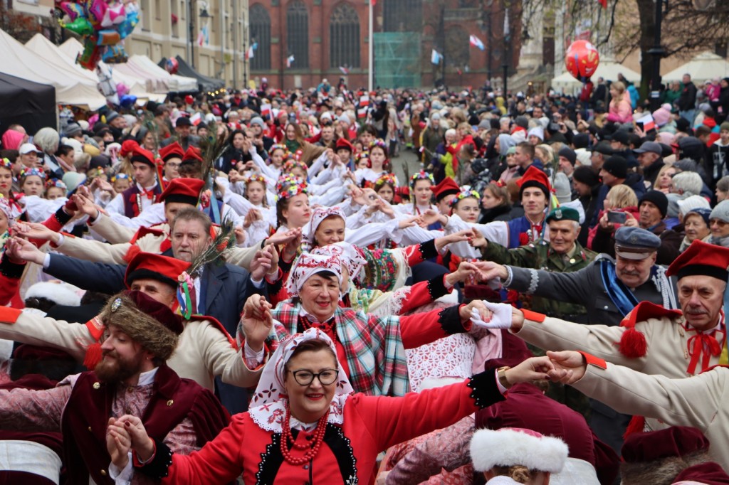 Legniczanie świętowali 106. rocznicę odzyskania niepodległości